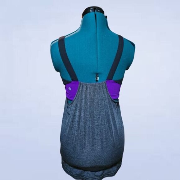 Lululemon‎ Run: Back On Track Tank Black / Tender Violet - Size 6 - Picture 4 of 8